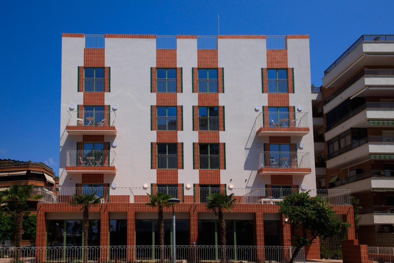 Terra Aurea Aparthotel Σαλού Εξωτερικό φωτογραφία