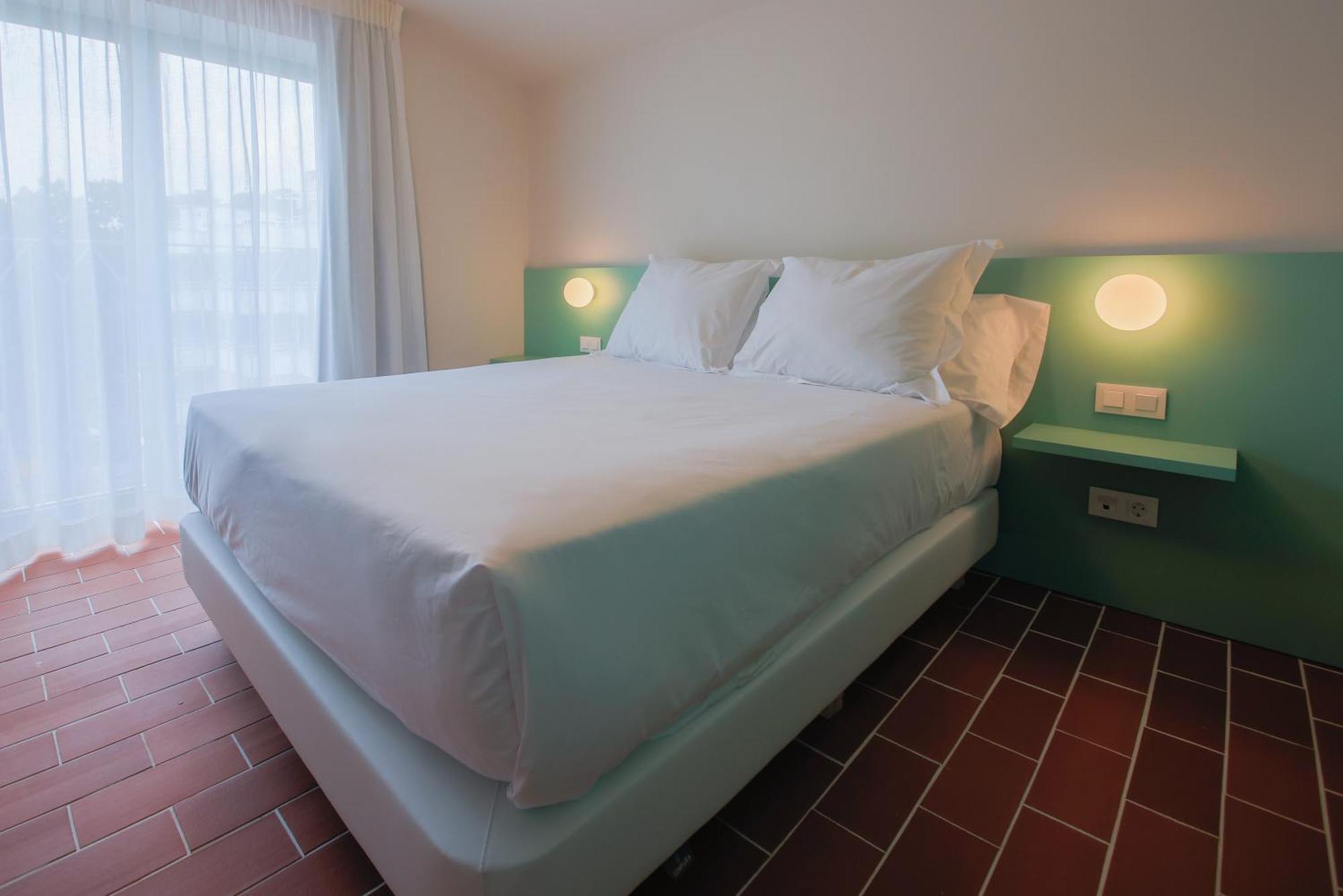 Terra Aurea Aparthotel Σαλού Εξωτερικό φωτογραφία